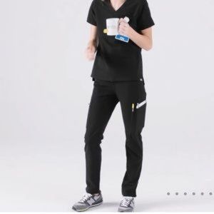 Figs Yola Skinny Scrub Pants Black Cargo 11 Pockets Size Medium